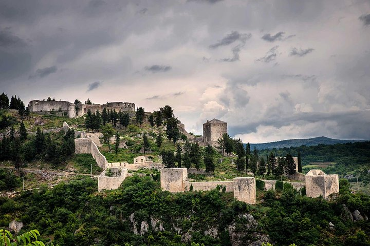 HERZEG`S THRONE ADVENTURES